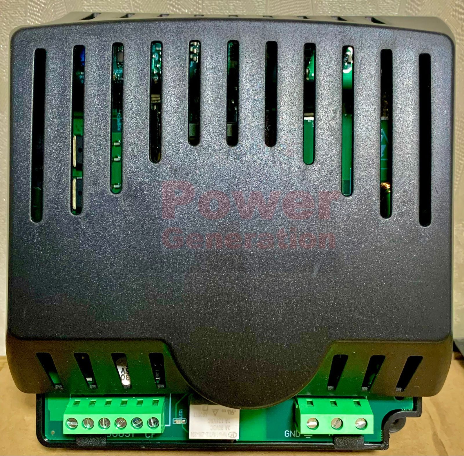 DSE9130 Battery Charger(12V5A) Made in UK